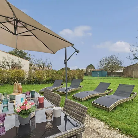 550m De La Plage, Maison Avec Jardin Pour 6 بيت للعطل